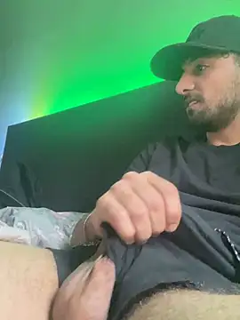 Snapshot of hard_macoor12 chatting on 02-07-25, 03:30 hard macoor12 online show from 02-07-25, 03:30