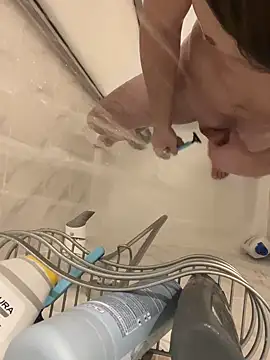 Snapshot of CroKita17 chatting on 01-31-25, 10:31 CroKita17 online show from 01-31-25, 10:31