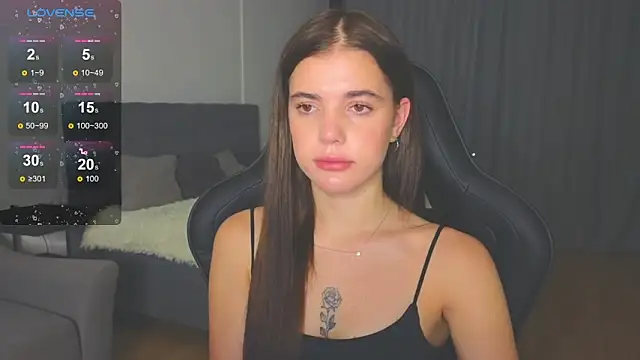 Snapshot of adrianawow1 chatting on 09-12-25, 05:13 adrianawow1 online show from 09-12-25, 05:13