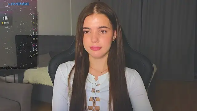 Snapshot of adrianawow1 chatting on 09-18-25, 09:17 adrianawow1 online show from 09-18-25, 09:17