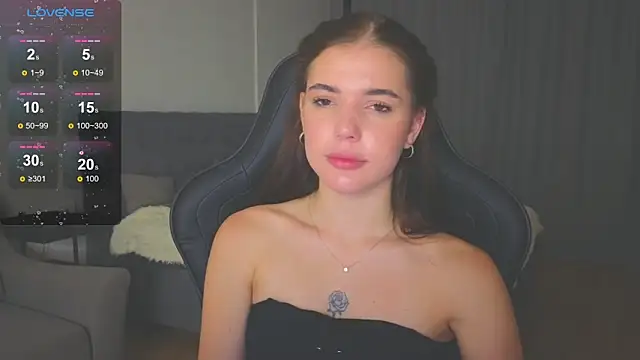 Snapshot of adrianawow1 chatting on 09-29-25, 09:52 adrianawow1 online show from 09-29-25, 09:52