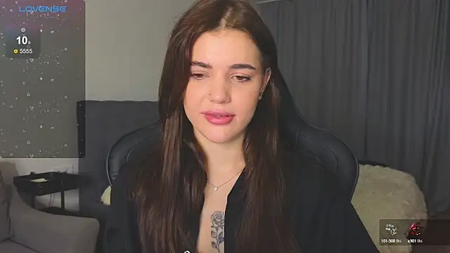 Snapshot of adrianawow1 chatting on 10-12-25, 02:54 adrianawow1 online show from 10-12-25, 02:54