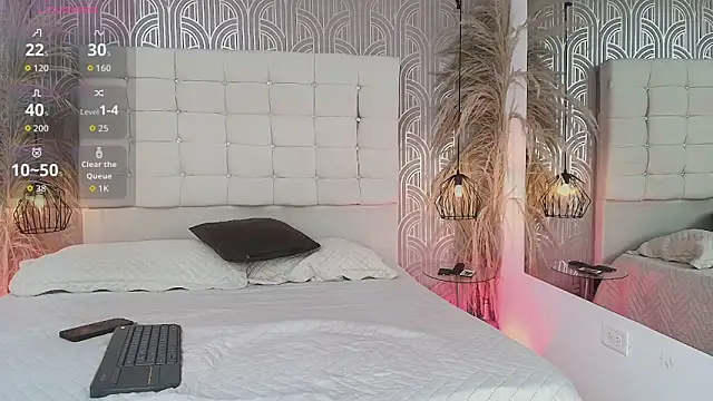 LeylaRangel online show from 11-22-25, 04:11