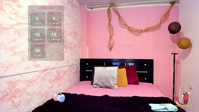 Snapshot of Brunette_sasha chatting on 02-23-25, 01:10 Brunette sasha online show from 02-23-25, 01:10