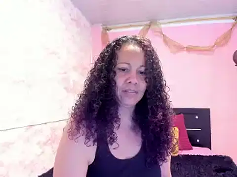 Snapshot of Brunette_sasha chatting on 03-04-25, 10:27 Brunette sasha online show from 03-04-25, 10:27