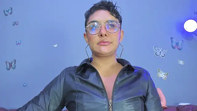 Kaira mosse online show from 01-11-26, 11:48