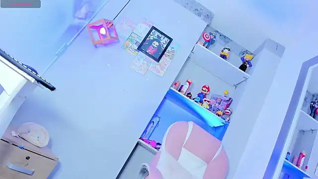 DanniiGrovers online show from 03-10-26, 12:43