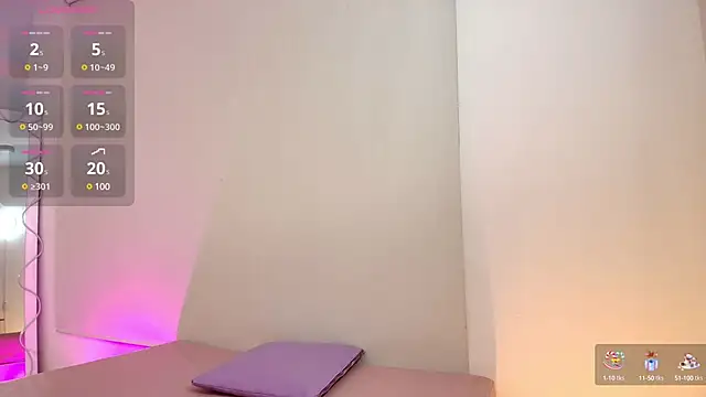 Snapshot of Brendda_tay chatting on 02-13-25, 03:50 Brendda tay online show from 02-13-25, 03:50