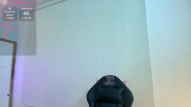 Snapshot of Brendda_tay chatting on 03-15-25, 09:41 Brendda tay online show from 03-15-25, 09:41