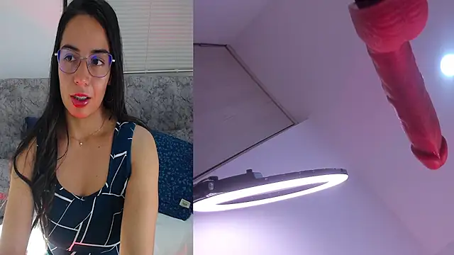 Snapshot of lily_riod chatting on 12-26-24, 07:13 lily riod online show from 12-26-24, 07:13