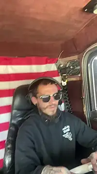 XMeF10 online show from 02-18-25, 06:47