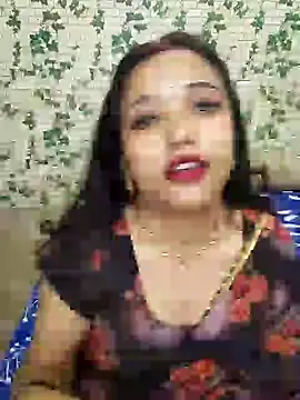 Snapshot of Dirty_couple_11 chatting on 02-15-25, 04:34 Dirty couple 11 online show from 02-15-25, 04:34