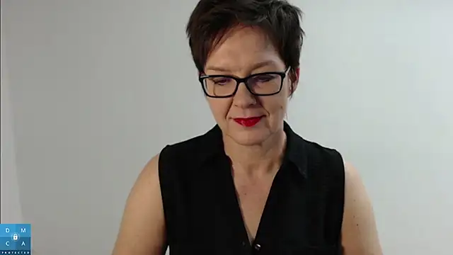 Sofie69Velvet online show from 10-12-25, 08:13