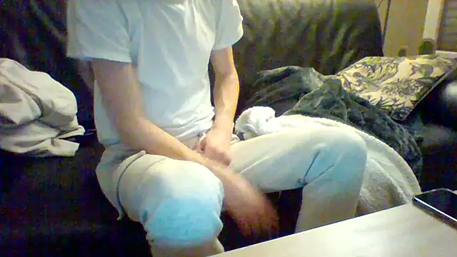 Snapshot of passif520 chatting on 02-08-25, 09:46 passif520 online show from 02-08-25, 09:46