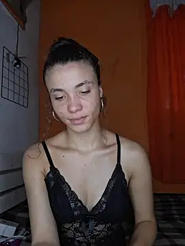 HelenHoltz online show from 02-12-26, 03:51