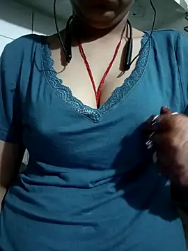 Avantika19 online show from 04-08-26, 04:40