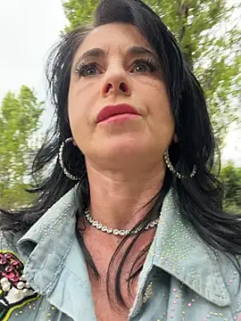 MichelleCara online show from 04-12-26, 02:22