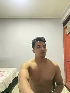 Snapshot of 2Tussiboy chatting on 12-18-24, 03:04 2Tussiboy online show from 12-18-24, 03:04