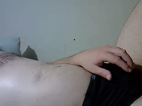 Snapshot of naturaldave chatting on 09-28-25, 09:42 naturaldave online show from 09-28-25, 09:42