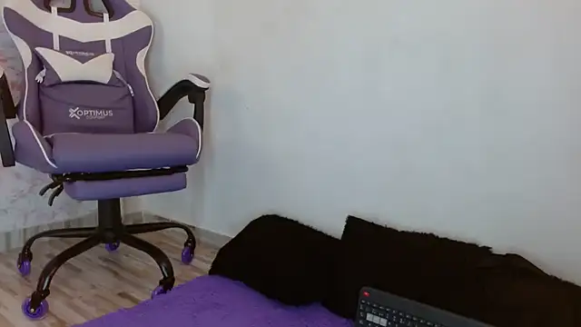 anahi  s online show from 09-12-25, 08:42