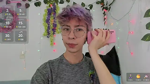 Snapshot of _Jakke chatting on 12-02-24, 01:58 Jakke online show from 12-02-24, 01:58