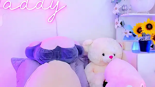 Snapshot of MaddyParisi chatting on 02-01-25, 11:10 MaddyParisi online show from 02-01-25, 11:10