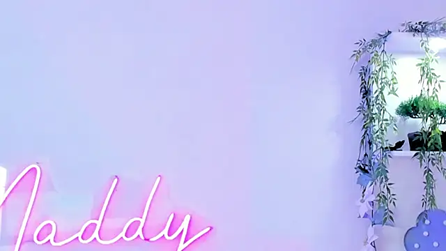 Snapshot of MaddyParisi chatting on 03-15-25, 11:06 MaddyParisi online show from 03-15-25, 11:06