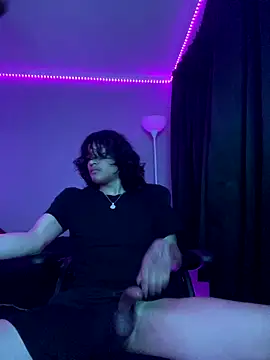 plutomf online show from 10-21-25, 06:14