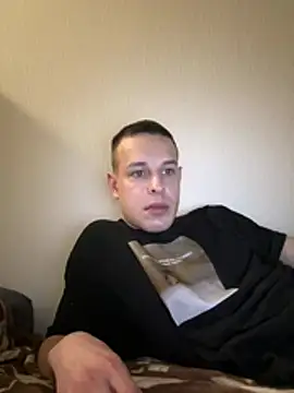 pretty roman online show from 04-19-26, 06:43