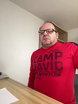 Snapshot of coupleLatinaLovers chatting on 12-13-24, 12:06 coupleLatinaLovers online show from 12-13-24, 12:06