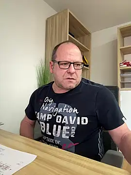 Snapshot of coupleLatinaLovers chatting on 01-07-25, 09:50 coupleLatinaLovers online show from 01-07-25, 09:50