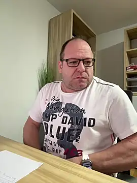 Snapshot of coupleLatinaLovers chatting on 01-14-25, 05:30 coupleLatinaLovers online show from 01-14-25, 05:30