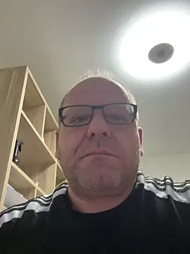 Snapshot of coupleLatinaLovers chatting on 10-02-25, 05:03 coupleLatinaLovers online show from 10-02-25, 05:03