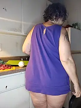 GraceHenderson online show from 12-11-24, 04:20