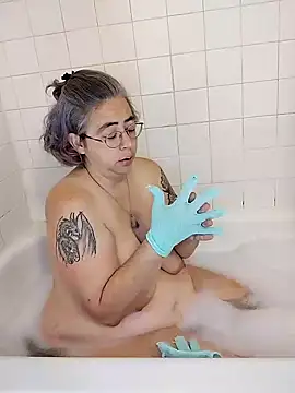 GraceHenderson online show from 12-26-24, 09:47