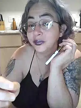 GraceHenderson online show from 01-16-25, 02:30