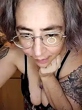 GraceHenderson online show from 01-19-25, 09:02