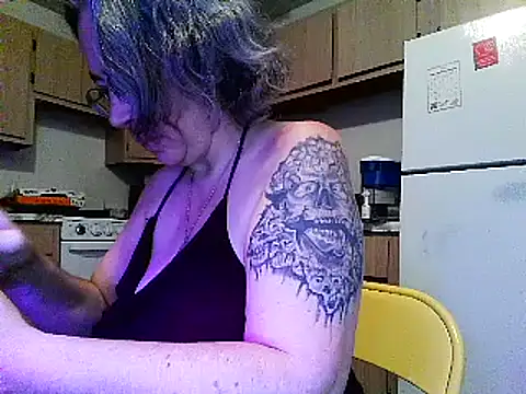 GraceHenderson online show from 03-17-25, 08:40