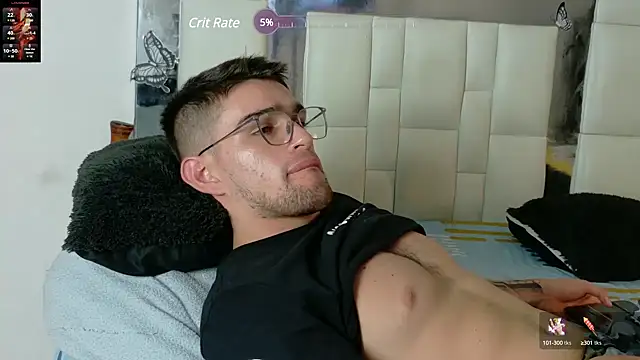 Sexy Alejandro  online show from 02-05-25, 02:48