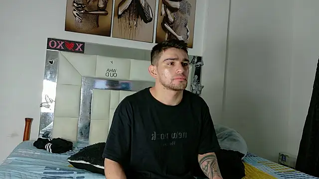 Sexy Alejandro  online show from 02-12-25, 11:51