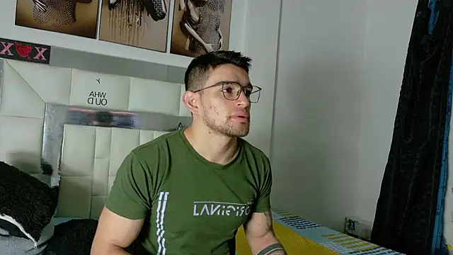 Sexy Alejandro  online show from 02-13-25, 11:17