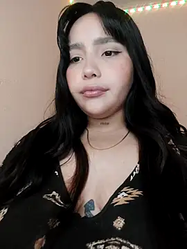 jacksyangeel2 online show from 04-28-26, 07:46