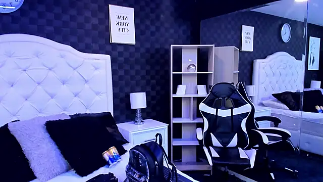 Snapshot of rave_connor chatting on 01-09-25, 06:47 rave connor online show from 01-09-25, 06:47