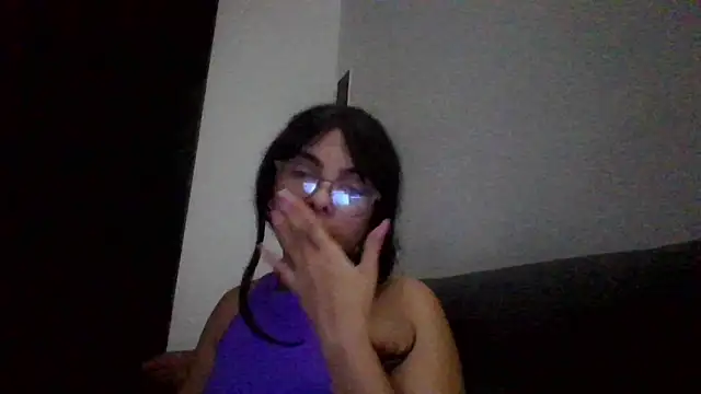 Kiri Cutee online show from 01-31-25, 06:24