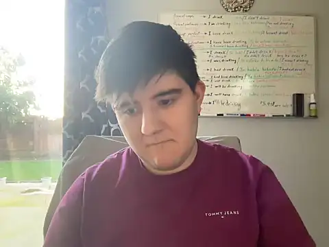 Yann 18 online show from 02-19-26, 11:45