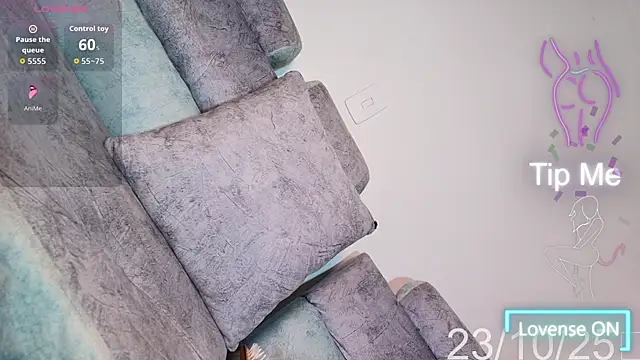 Snapshot of Kenia_Fox chatting on 10-24-25, 05:59 Kenia Fox online show from 10-24-25, 05:59