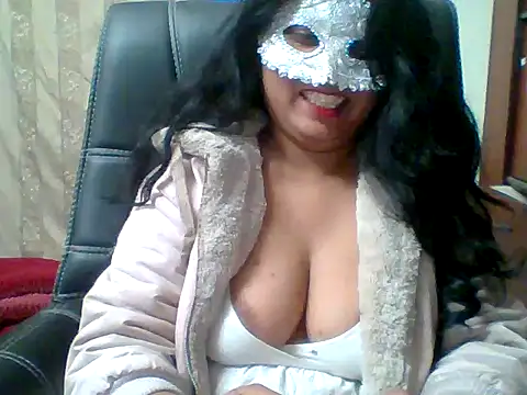 kamayanisingh24 online show from 01-16-25, 06:16