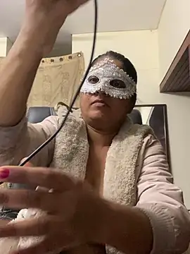 kamayanisingh24 online show from 01-31-25, 04:59