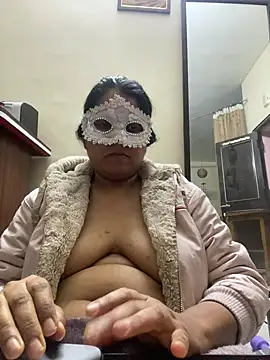 kamayanisingh24 online show from 02-26-25, 05:07