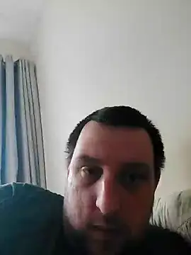 Snapshot of HE-M123 chatting on 12-24-24, 11:17 HE-M123 online show from 12-24-24, 11:17